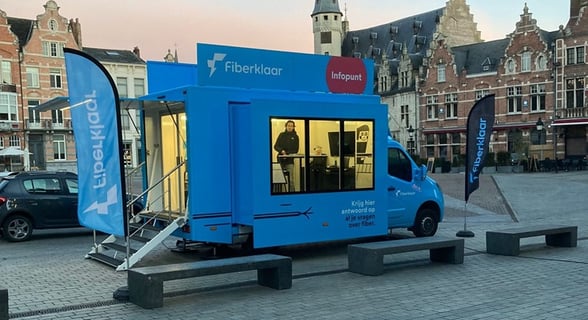 Fiberklaar_Fibervan_Mailing_lores (2)-1